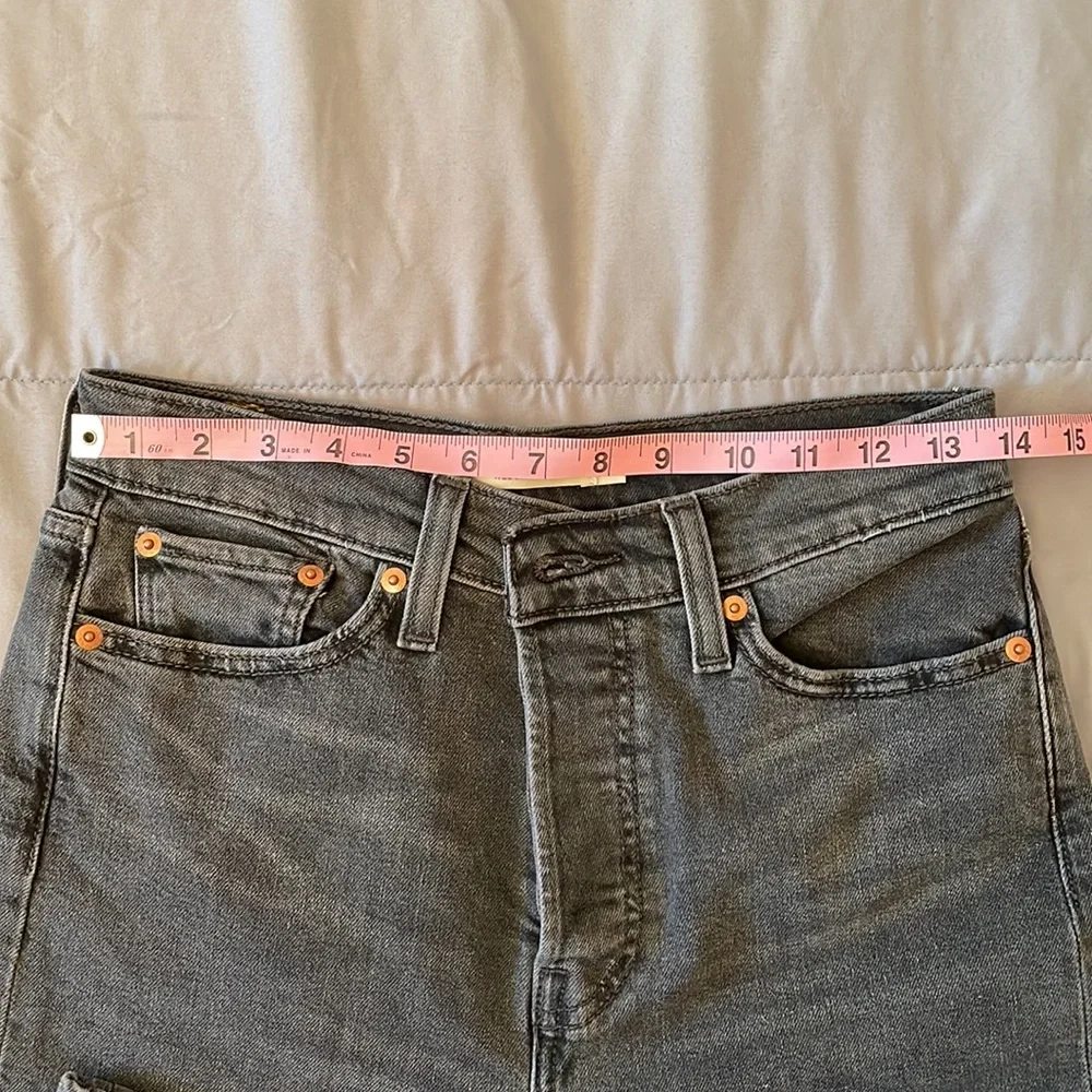 Levi’s Women’s Jeans Wedgie Skinny Gray Black Size 28 NWT - Picture 5 of 9